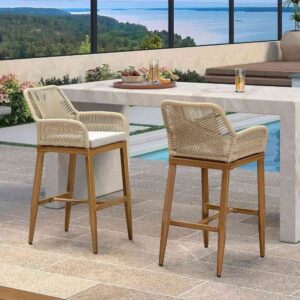 Outdoor Chairs Built for Comfort
