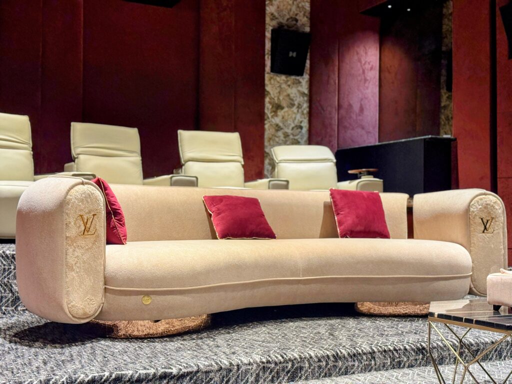 top furniture stores in Chennai