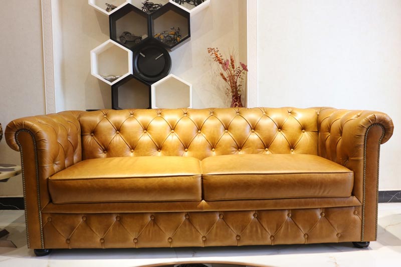 Fabric vs Leather Sofa: Which Is Best for Chennai Homes in 2026?
